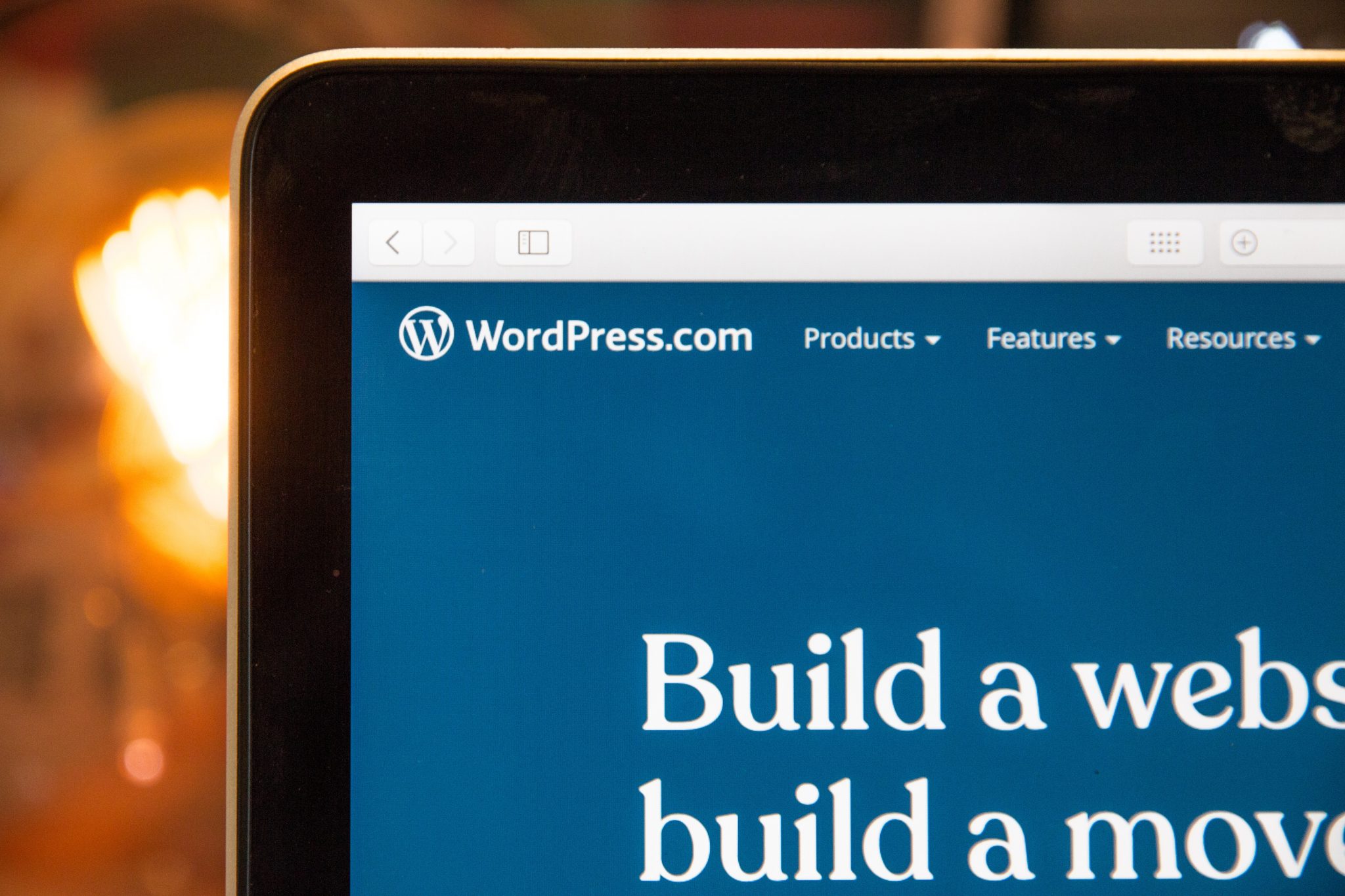 7 Essential WordPress Plugins for Automotive Dealer Websites